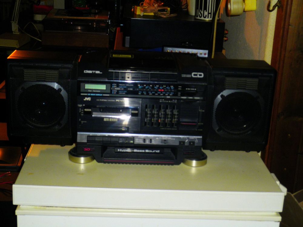 JVC PC-V 2 CD Radio Kassetten Recorder (Gebraucht) in Wittenbach für ...