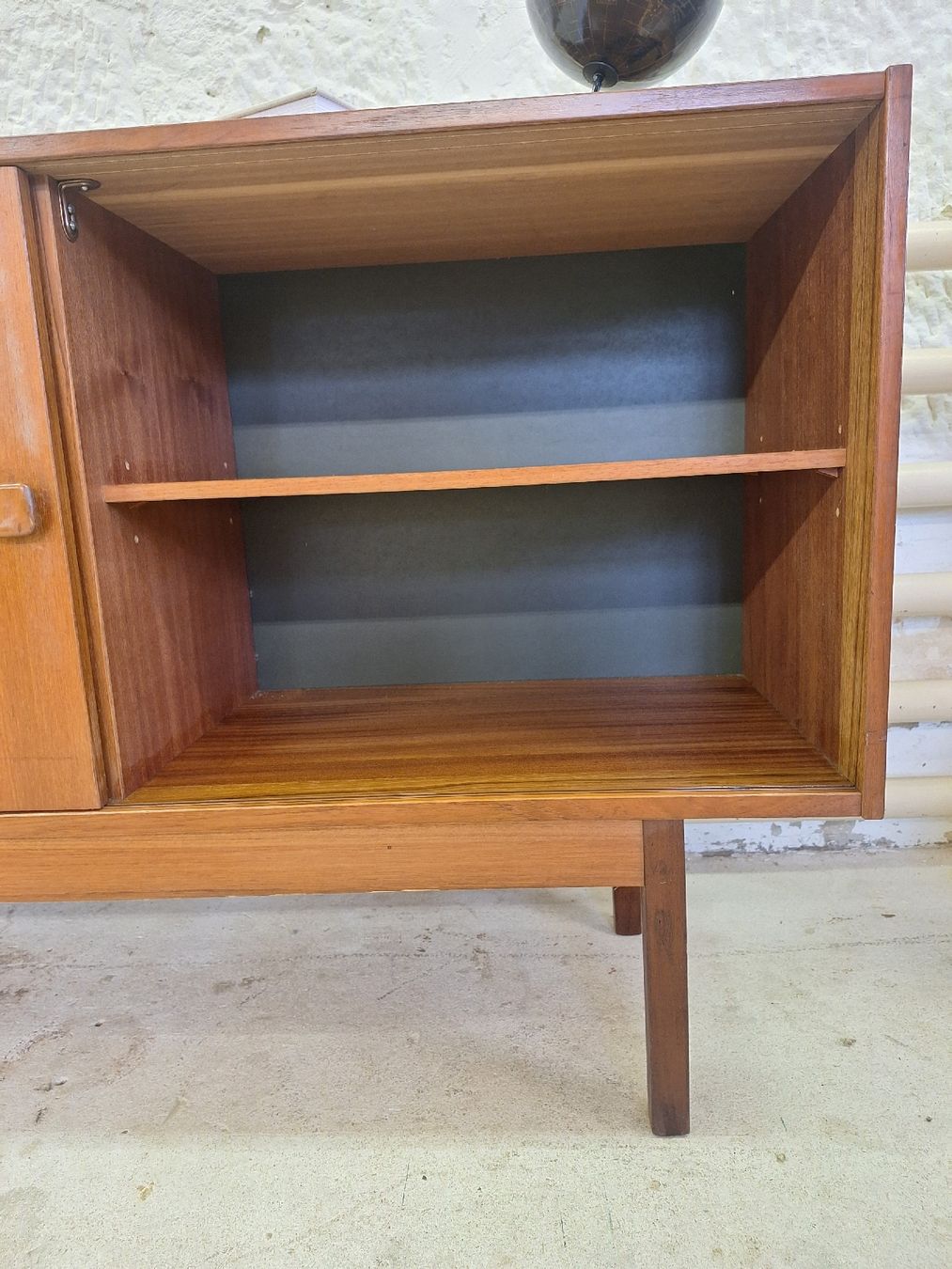 Cassettiere: Danish Teak Sideboard, Mid Century – Usato da Urtenen-Schönbühl venduto da Atelier21_bern 5