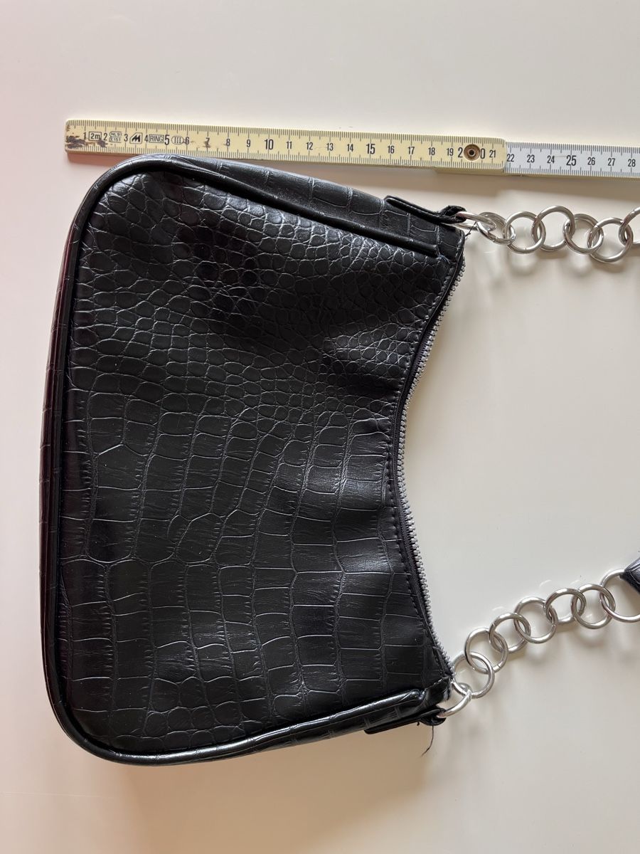 H&M Borse da donna: Sac à main noir 18 x 25 cm – Nuovo (secondo la descrizione) da Cornaux NE venduto da mcsm 3