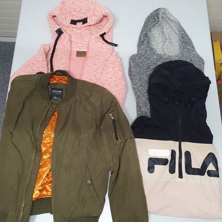 Diverse Damen Kleiderpaket, Grösse S   !