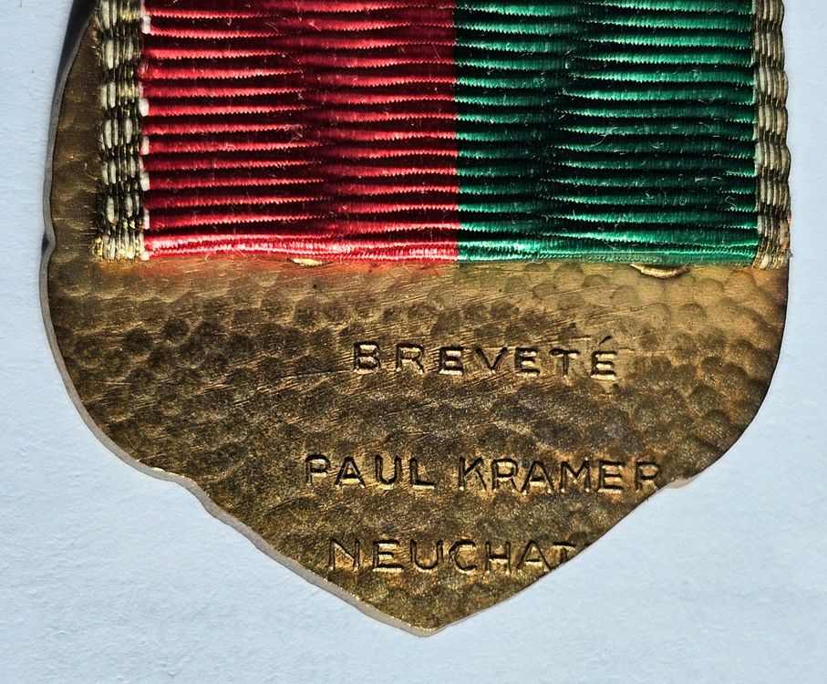 MED10798 - MEDAILLE DE TIR à la carabine EUR 19,99 - FR