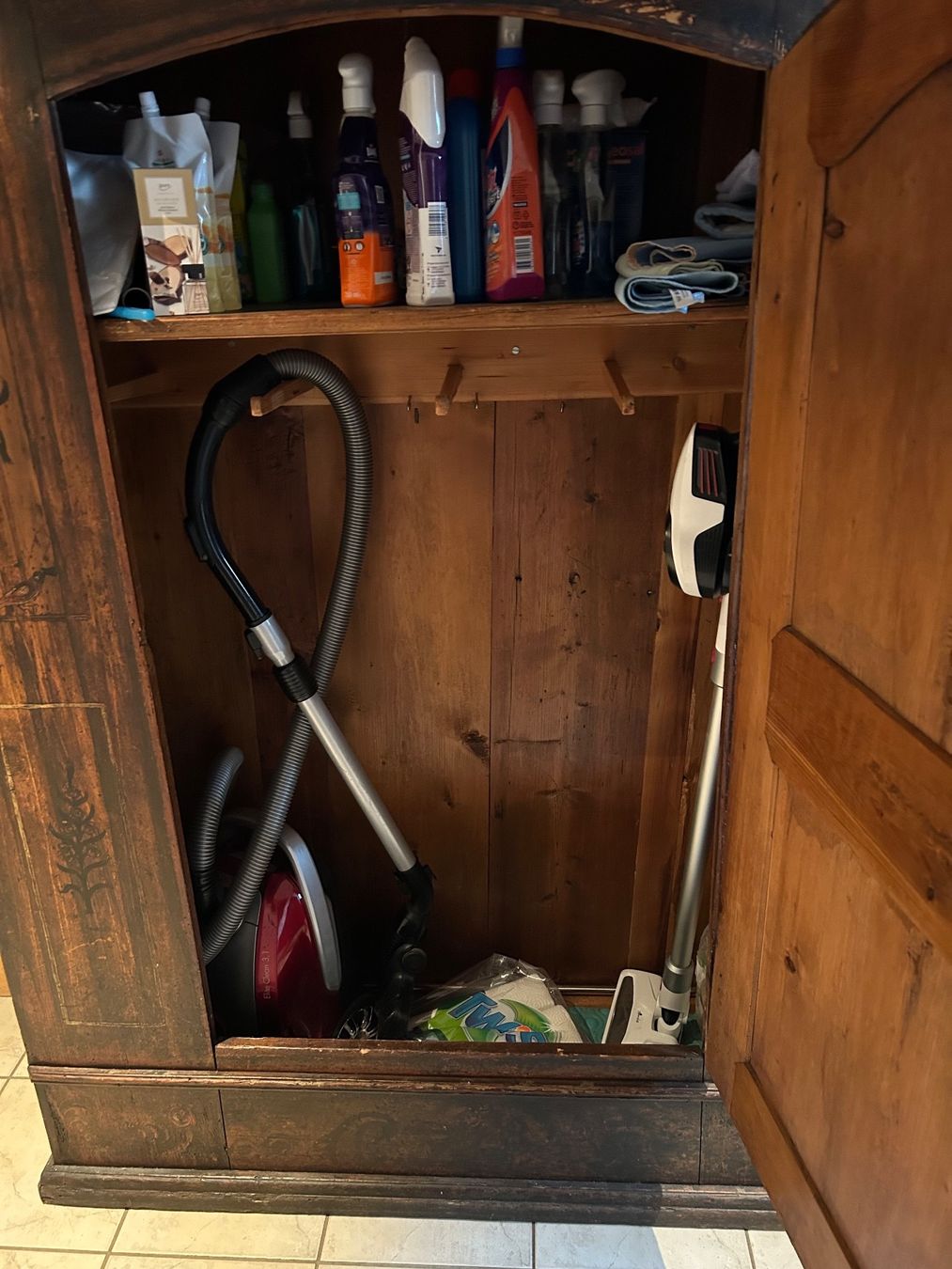 Armadi: Schrank antik von 1816 – Usato da Signau venduto da atb_9d6k 9
