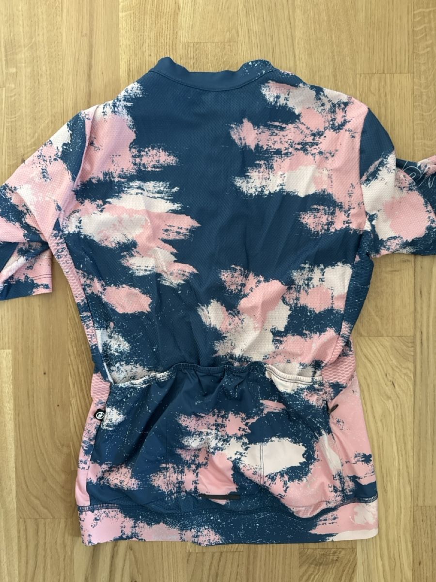 Leibchen & Hosen: Monton Cycling Kit – Gebraucht aus Hunzenschwil von mila012 2