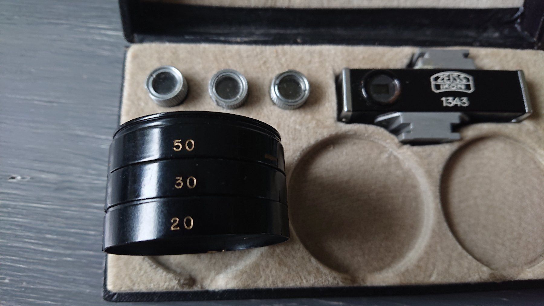 Zeiss Fotocamera: Zeiss Ikon Contameter 1343 – Usato da Zürich venduto da Almohammed 2