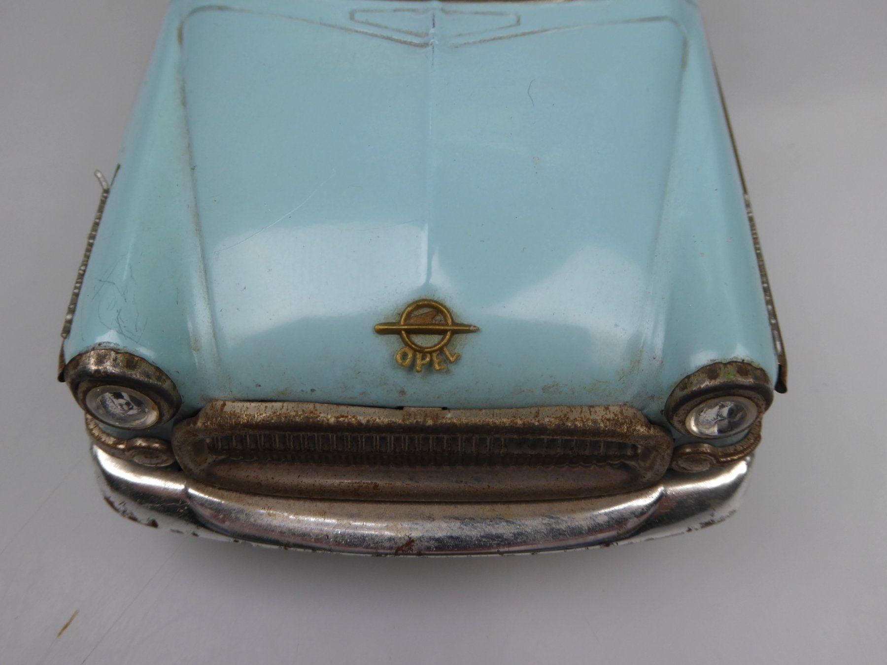 Opel Modellautos: Opel Kapitän Modellauto – Gebraucht aus Volketswil von brockipfannenstil 6
