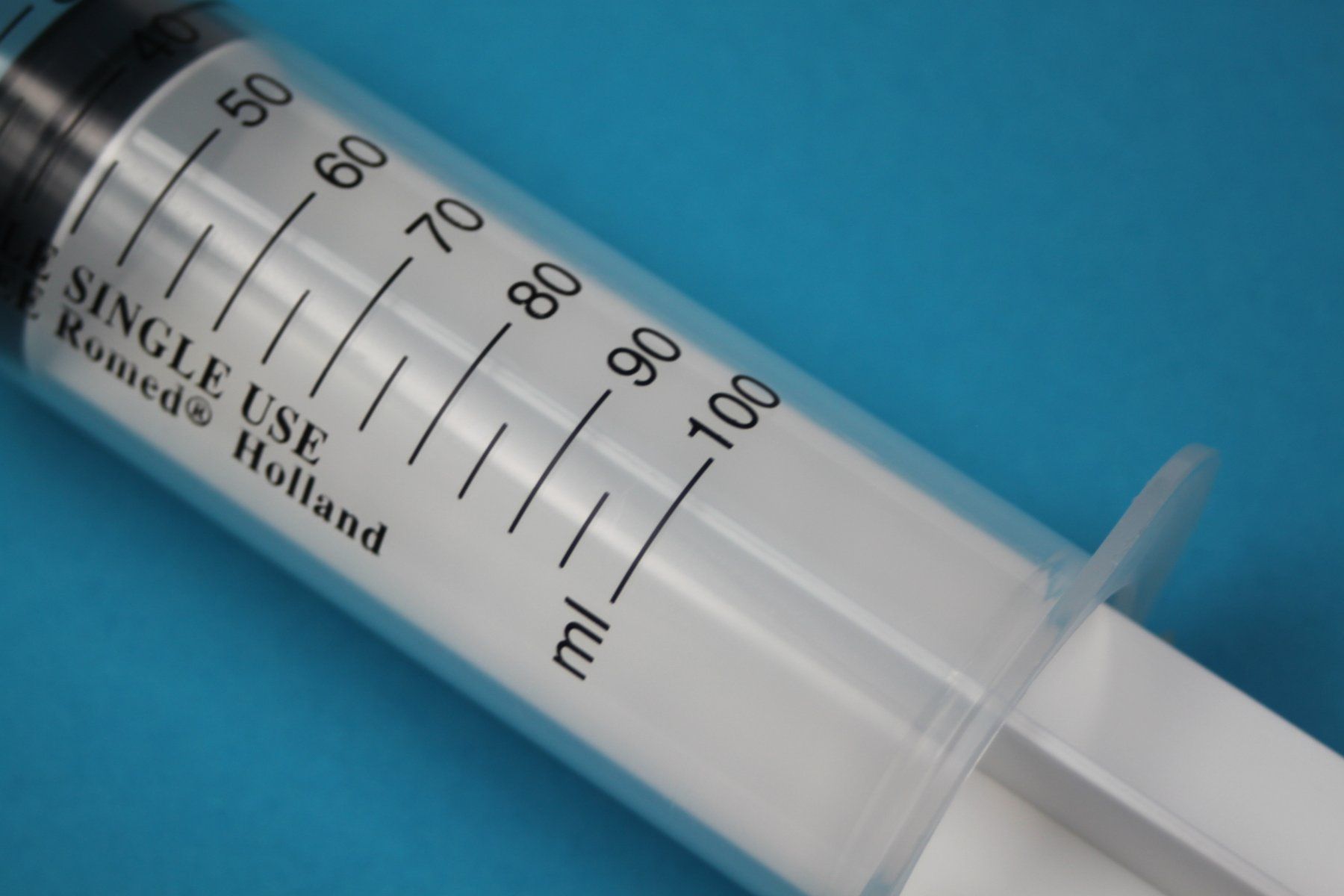 Tecnologia medica: 100ml Spritze inkl. Reduktion Einmalspritze – Nuovo e nell'imballaggio originale da Lömmenschwil venduto da ritalin01 2