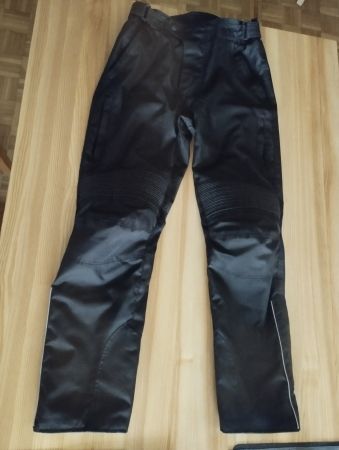 Motorradhose, praktisch u. einfach, wenig genutzt