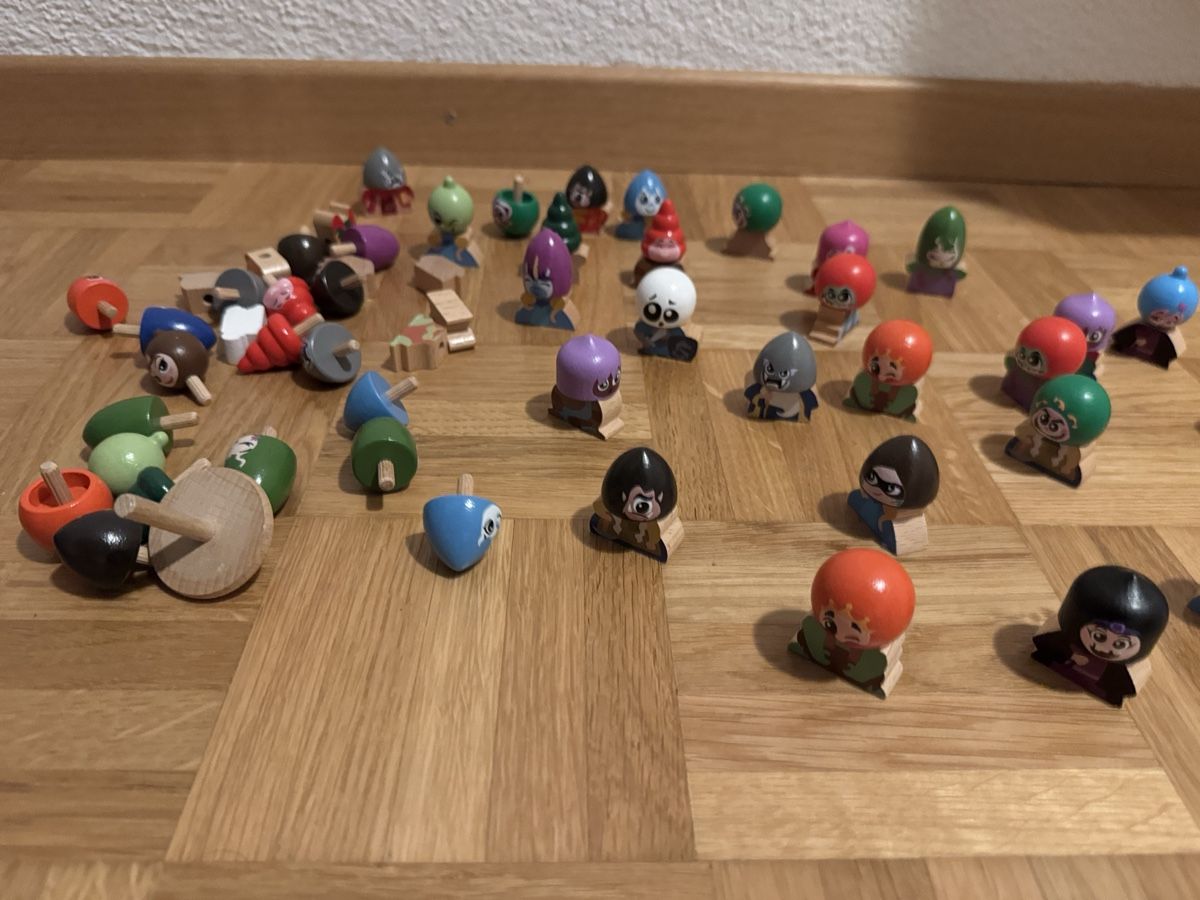Giocattoli: Holzkreisel Set – Usato da Zürich venduto da MaSte 3