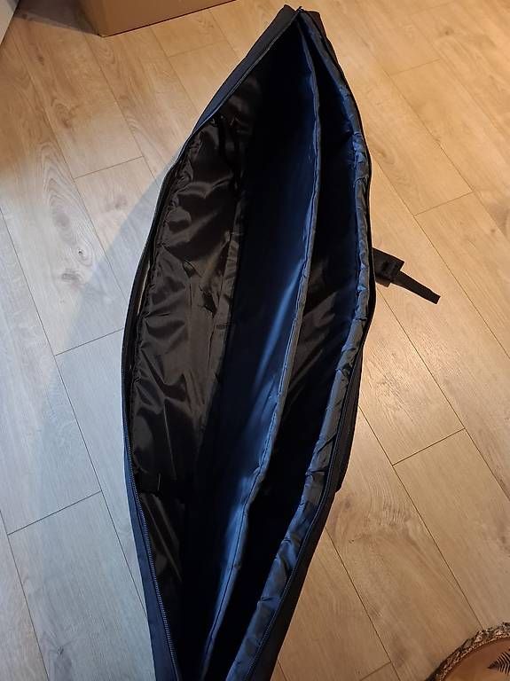 Taschen: Waffenfutteral für 2 Stk., neu  – Gebraucht aus Näfels von rahel.___ 1