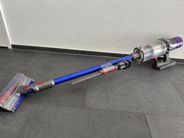 Dyson V11 Absolute Extra Pro purple
