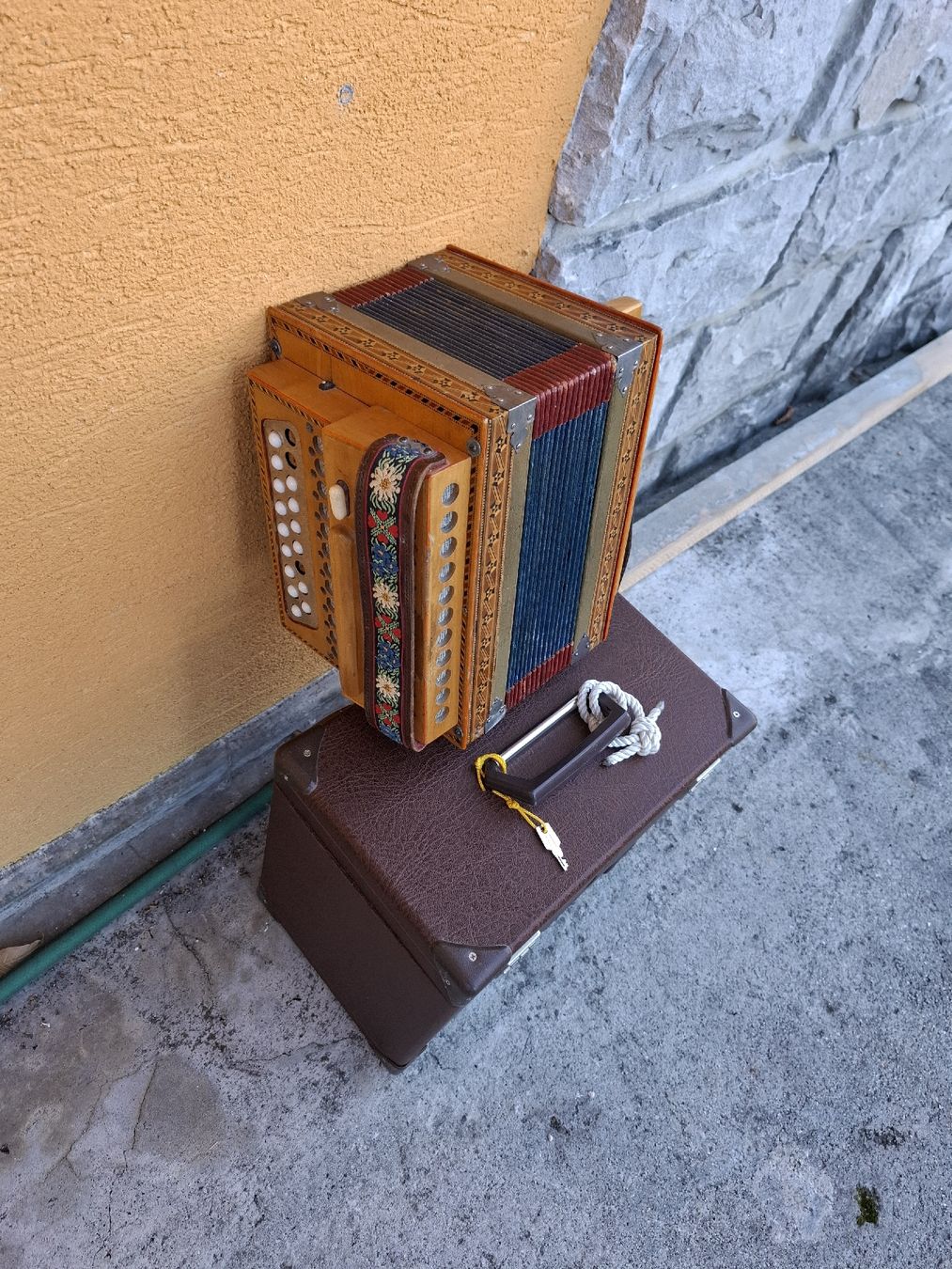 Eichhorn Musikinstrumente: Eichhorn orgeli – Gebraucht aus Villeneuve von BibiVintage 5