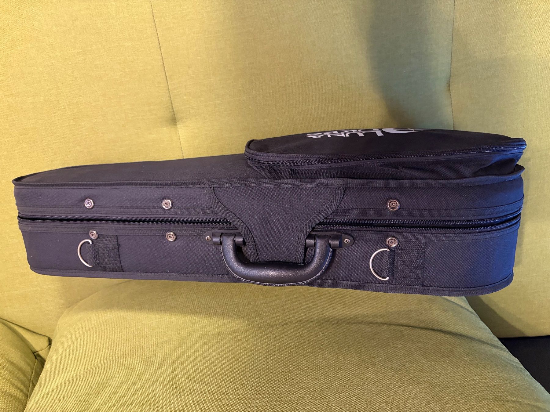Strumenti musicali: Ukulele Java  TUJ2CE, mit Tasche. Wie NEU! – Nuovo (secondo la descrizione) da Uetendorf venduto da Superaebi 1