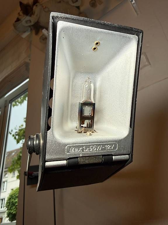 Artemide Lampade: Artemide Tizio Schreibtischleuchte – Usato da Nidau venduto da Nintschgu 3