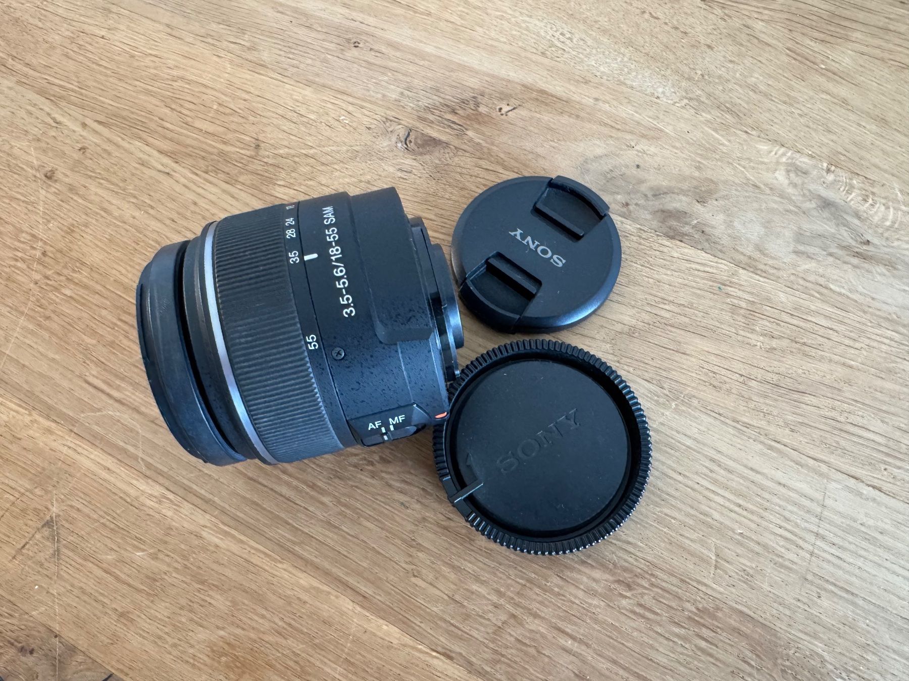 Sony Obiettivi: Sony DT 3.5-5.6/18-55 SAM Objektiv – Usato da Frauenfeld venduto da lona05 4
