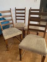 4 Holzstühle 
