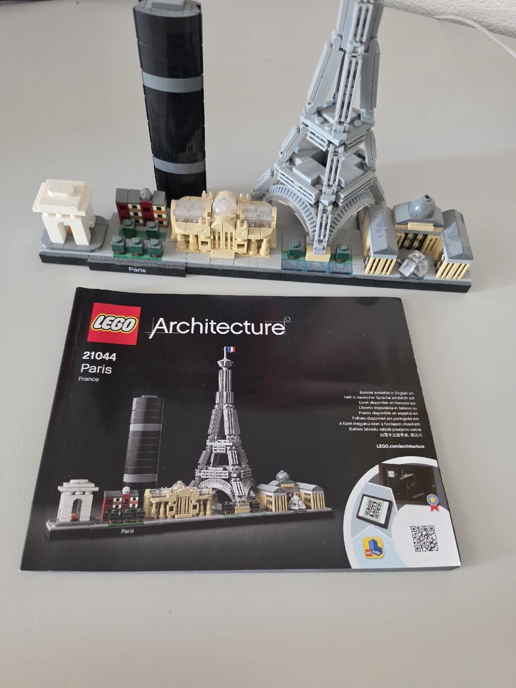Lego Kit di costruzioni: Lego Architecture Paris – Usato da Fischbach LU venduto da Micra3 1