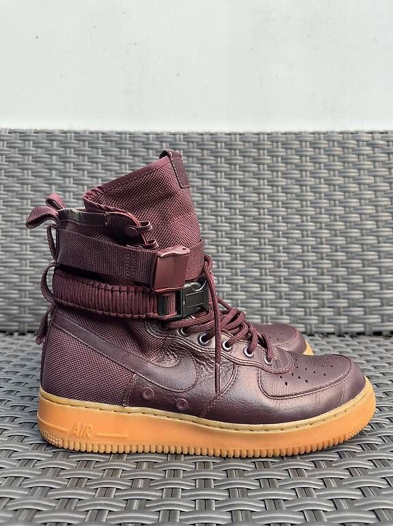 Nike Scarpe da uomo: Nike SF Air Force 1 'Deep Burgundy' – Usato da Meggen venduto da gia_wz2q