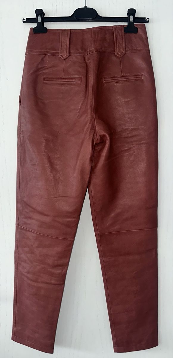 Sezane Hosen: SÉZANE HOSE GR. 34 LEDER neuwertig – Neu (gemäss Beschreibung) aus Unteraegeri von MH203 1