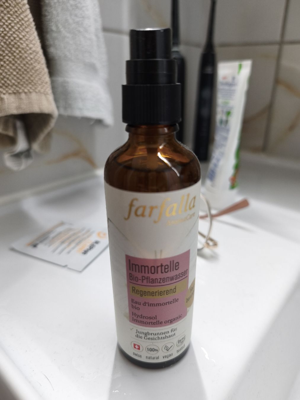 Farfalla Ätherische Öle: Immortelle Pflanzenwasser bio – Gebraucht aus Pleigne von sel_m8bs