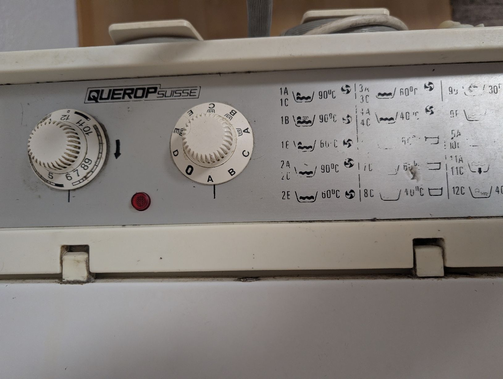 Lavatrici: Waschmaschine Querop Suisse TL-56 – Usato da Roggwil BE venduto da MA-4900 4