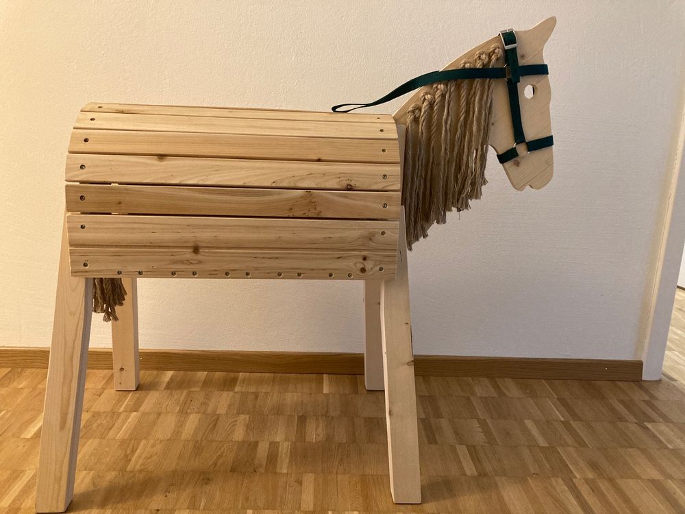 Holzpferd Voltigierpferd Holzpony Pferd Pony Braune Mähne Mit Sattel