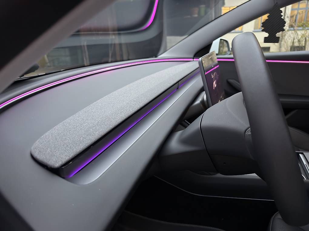Automobili: Tesla Model 3 Highland Ambiente light RGB – Usato da Schöftland venduto da Golf_R20 1