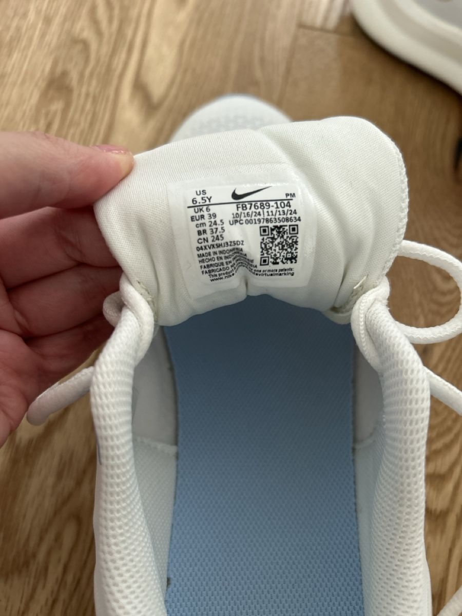 Nike Scarpe da uomo: Turnschuhe Nike – Usato da Winterthur venduto da LF19 2
