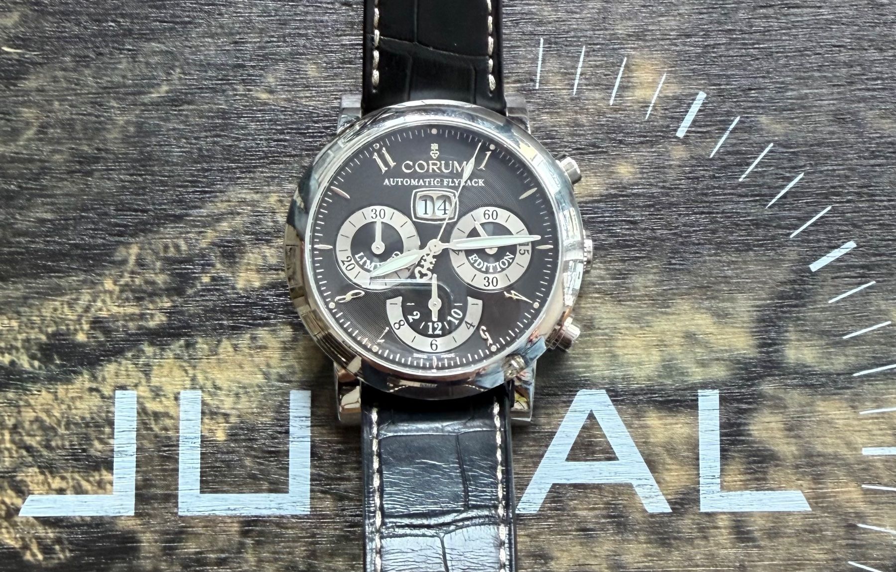 Corum Orologi: Corum Classical Chrono Flyback Grande Date – Usato da La Chaux-de-Fonds venduto da JUVAL_Horlogerie