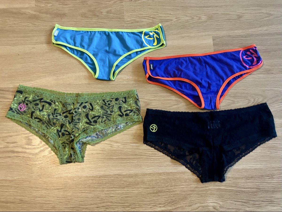Altra biancheria intima: Zumba Slips, Neu 4 Stück – Nuovo (secondo la descrizione) da Baden venduto da Tiffany6878
