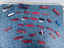Viktorinox Taschenmesser lot 28 Stück