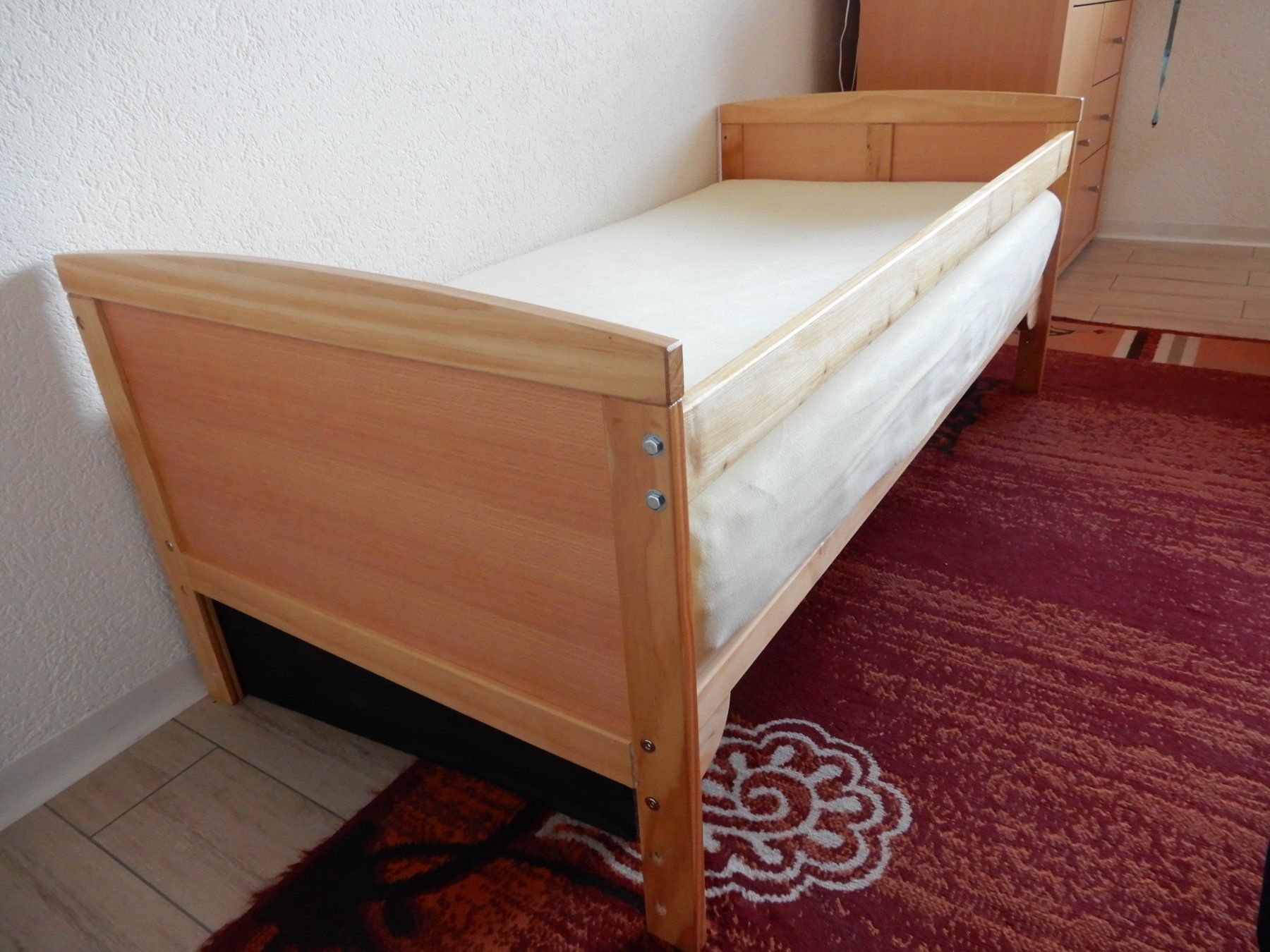 Letti: Kinderbett aus Holz – Usato da Gränichen venduto da Spritedriver 1