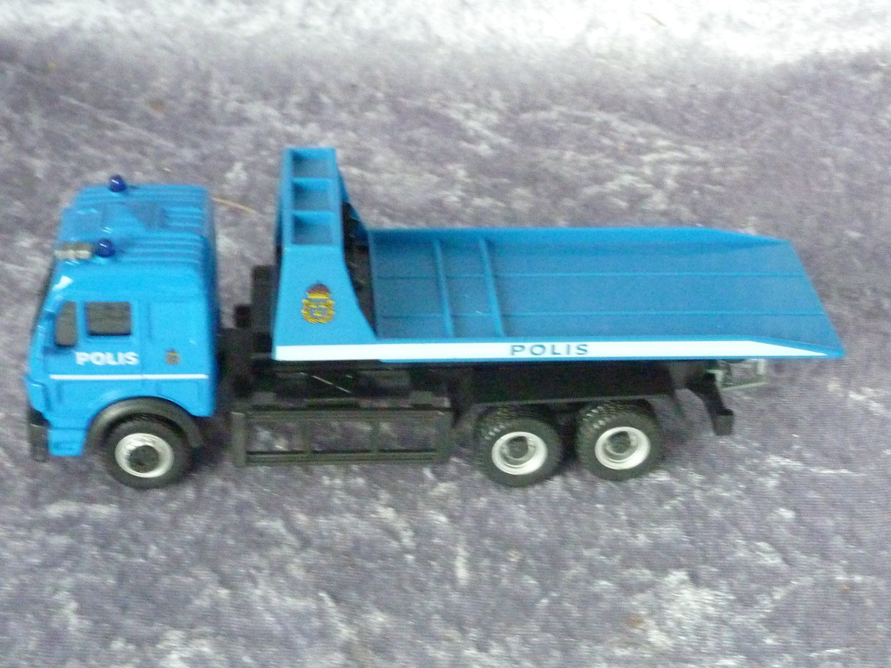 Mercedes-Benz Modellini d'auto: Mercedes Abschlepper Polizei – Usato da Dürrenäsch venduto da modellautos4you 1