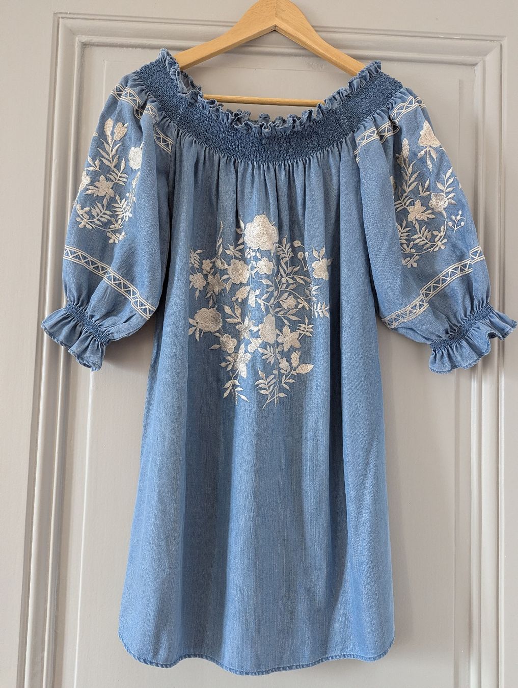 Zara Vestiti: robe Zara S – Usato da Montreux venduto da dem_gyt9