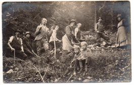 MOLLIS Zürcher Naturfreundehaus - Familie im Holz