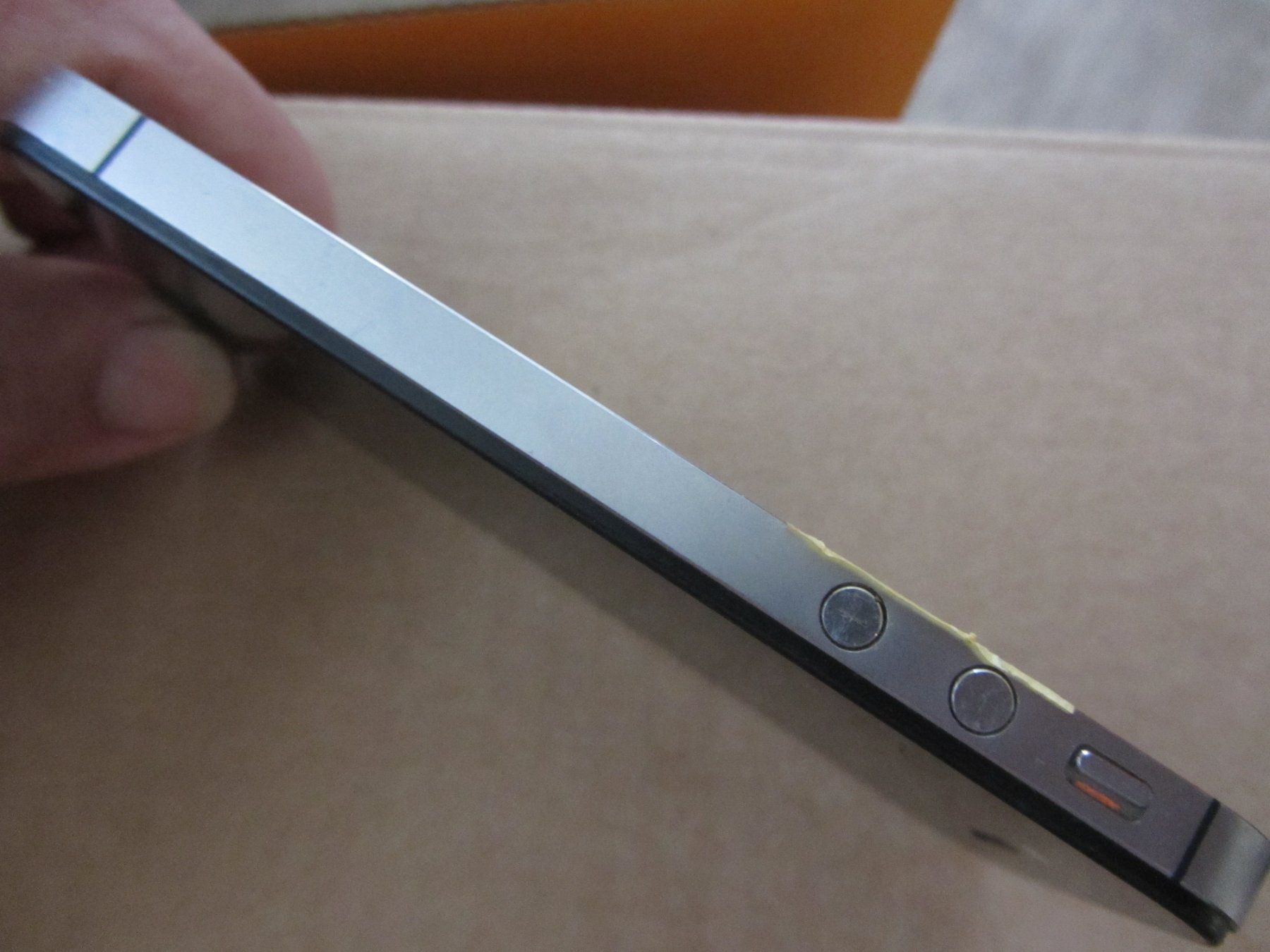 Monitore: I Phone 4S Display mit Ramen – Defekt aus Malters von moc_z8d9 4