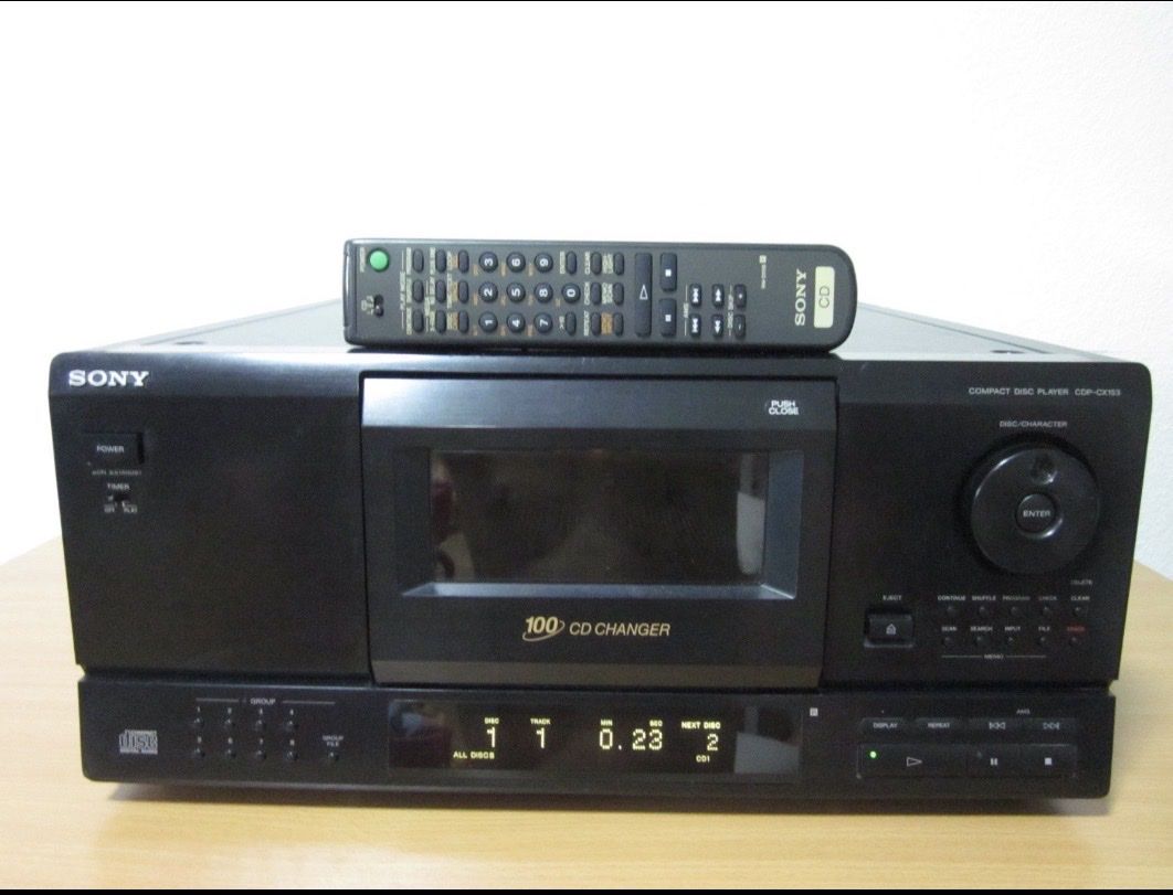 Sony Systèmes audio & multimédias: Lettore CD SONY CDP-CX153 100 CD Changer con telecomando – D'occasion à Arosio par mg7_j2j8
