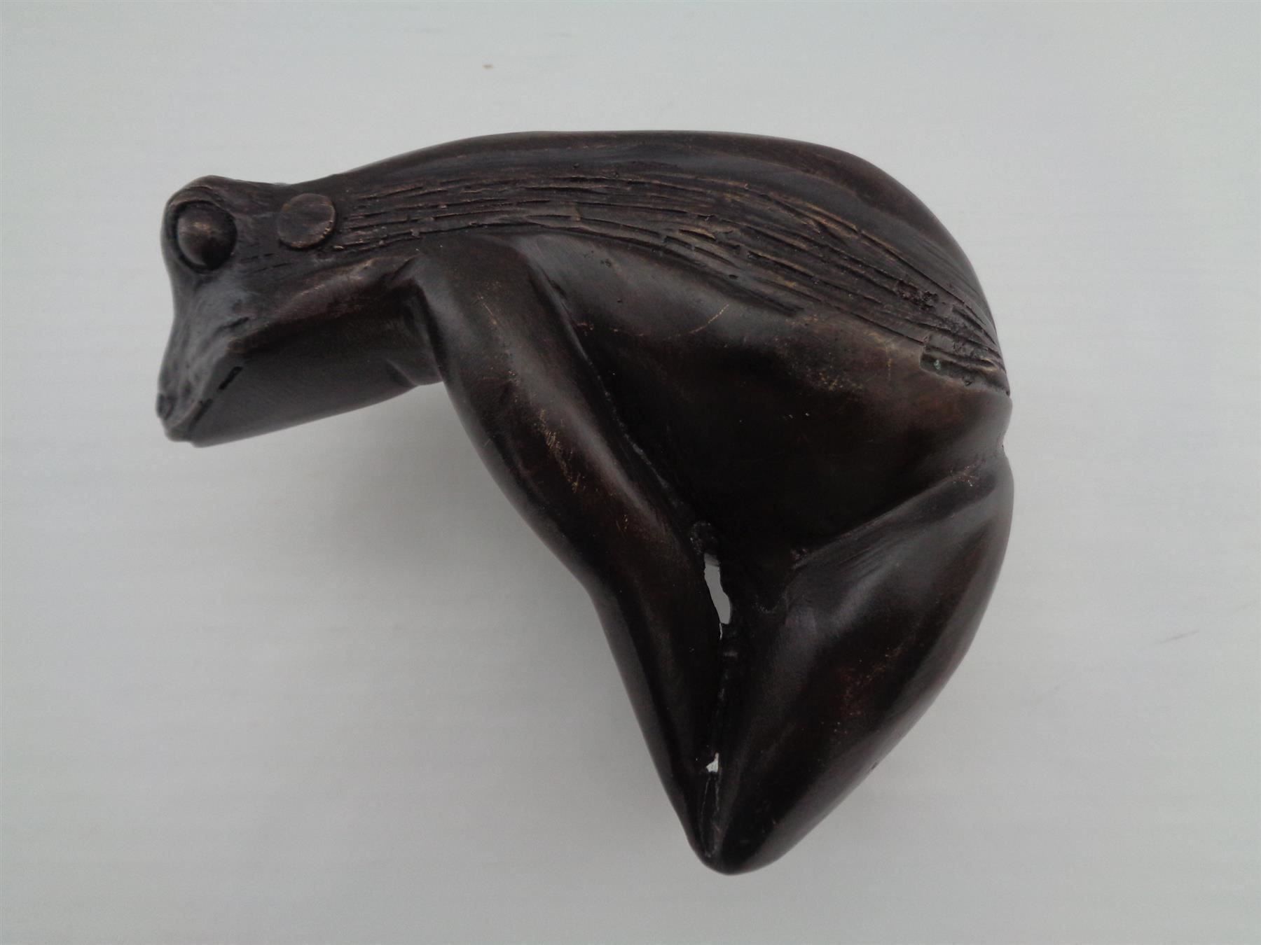 Skulpturen & Statuen: Sitzender Frosch aus Bronze – Gebraucht aus Chur von omonia 8