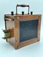 Antikes elektrisches Messgerät Holz Messing Sammlerobjekt