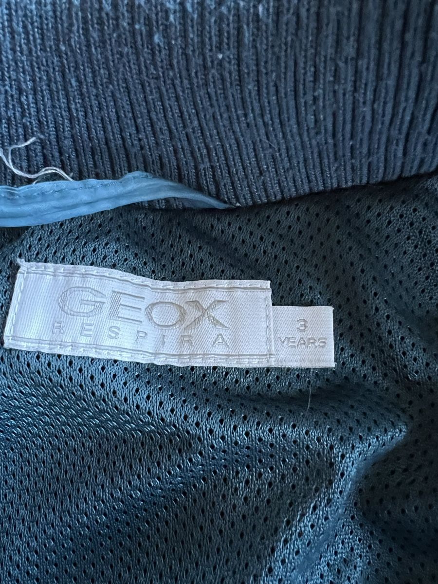 Geox Giacche & Cappotti: Geox Kinder Winterjacke Gr. 104 – Usato da Eglisau venduto da yd55 3