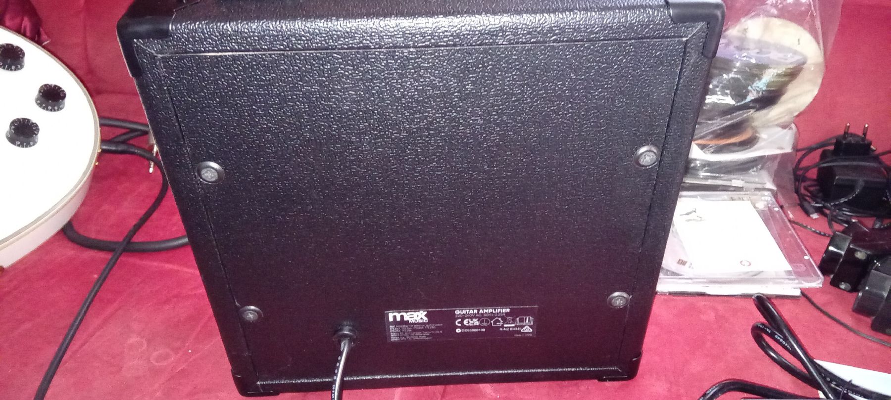 Amplificatori: Max E Gitarren Verstärker 10 Watt – Nuovo e nell'imballaggio originale da STAUFEN venduto da skullshredder 2