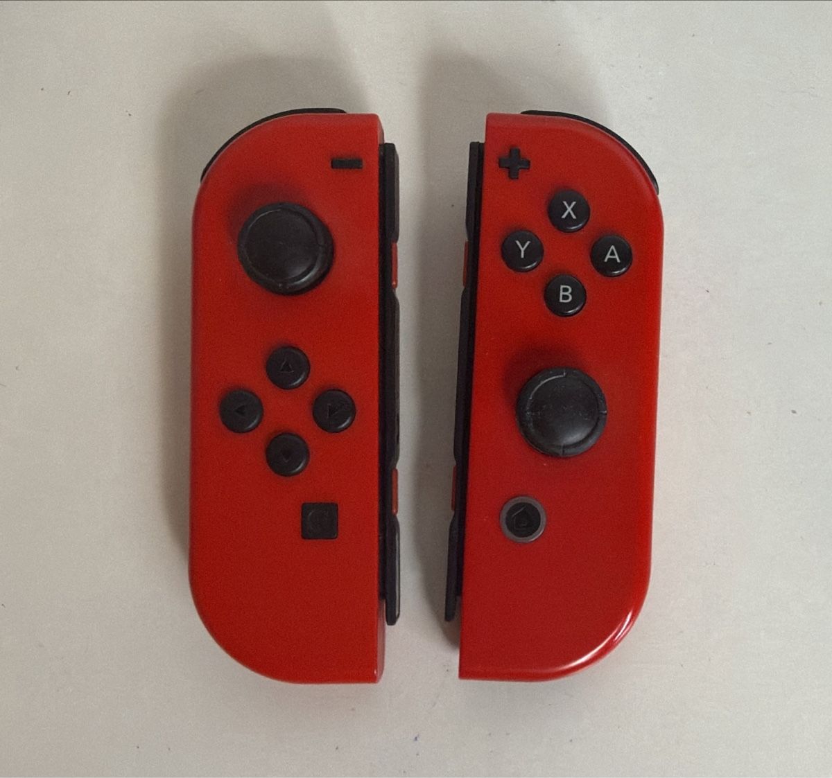 Nintendo Manettes: Nintendo Switch Joy-Con controllers red - STICK DRIFT! – Défectueux à Ehrendingen par bubulence