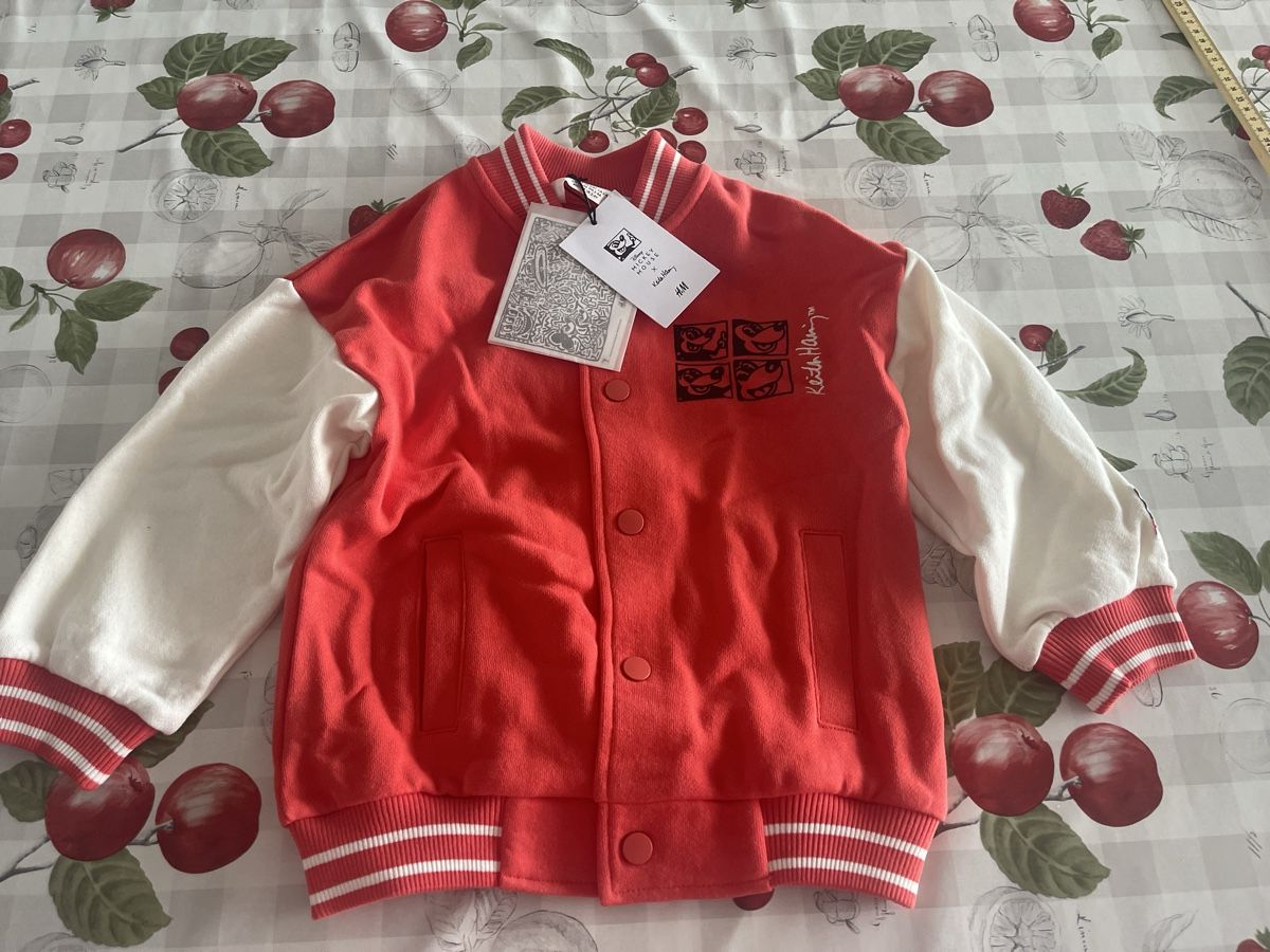 H&M Jacken & Mäntel: Jacke Keith Haring H&M 98/104 neu – Neu und originalverpackt aus Täuffelen von Nice800