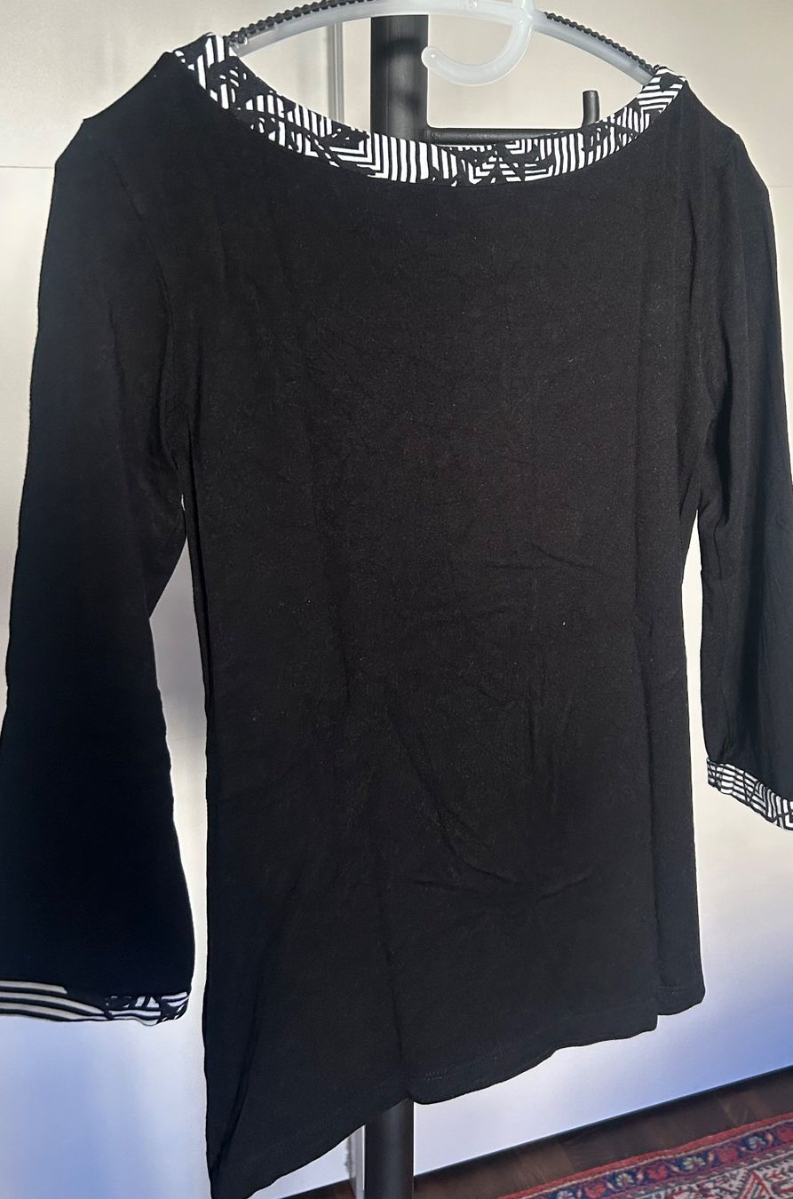 Pullover & Sweatshirts: Top langarm – Gebraucht aus Bülach von fam_6vb8 1