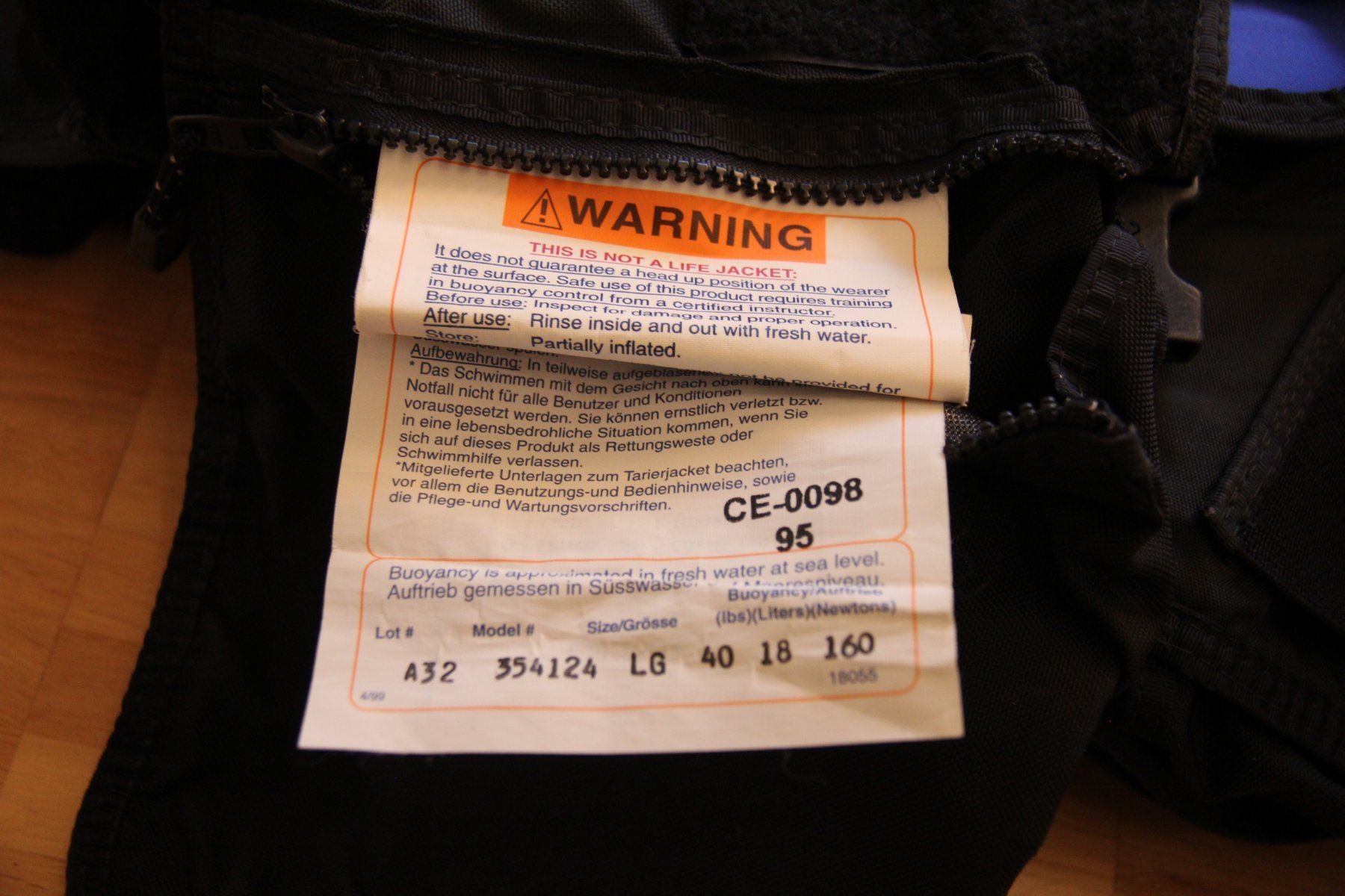 Mute per immersioni: Taucherjacket BCD Seaquest Balance Grösse L – Usato da Dottikon venduto da Dea0015 3