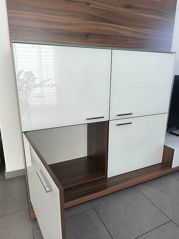Buffets: Wohnwand mit TV Board – D'occasion à Nottwil par Lu1043201 3