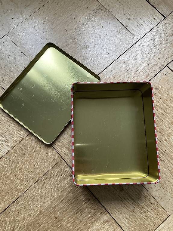 Autre vaisselle: Biscuitbüchse – D'occasion à Bern par tan_2rrh 3