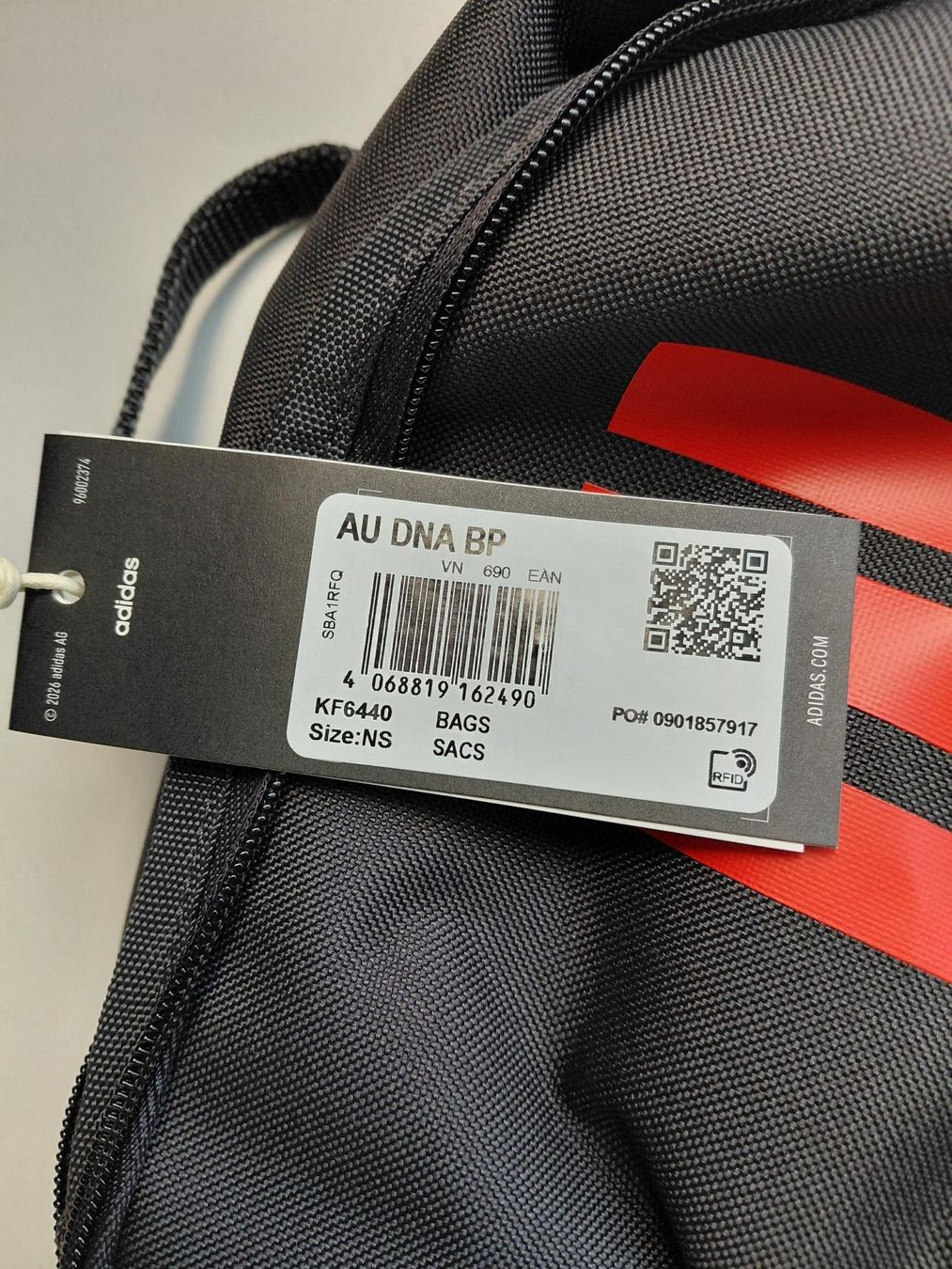 Zaini: Audi Formel 1 Fan Backpack Rucksack 3152600200 – Nuovo e nell'imballaggio originale da Dübendorf venduto da AMAG-Autowelt 1