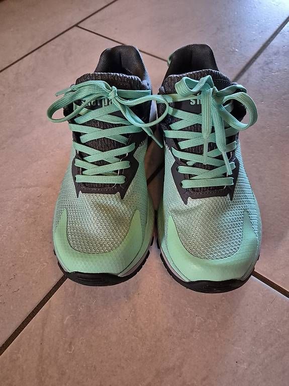 Sherpa Scarpe da donna: Sherpa Trekking Schuhe Gr.37 – Usato da Blauen venduto da babuun 2