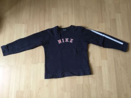 Pullover von Nike Gr. 152-158 / Grösse S
