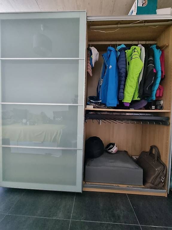 Ikea Armadi: IKEA PAX 200x201 cm – Usato da Tesserete venduto da sar_rt6f 3